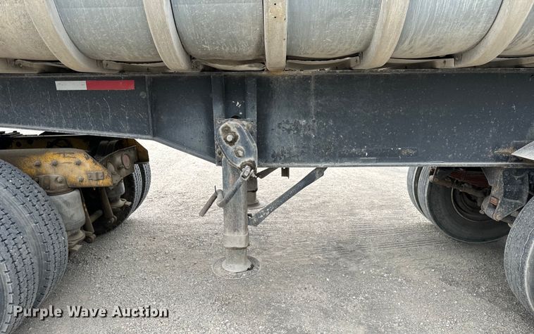 image for item OG9625 1974 Fruehauf ND DA5 24 end dump trailer