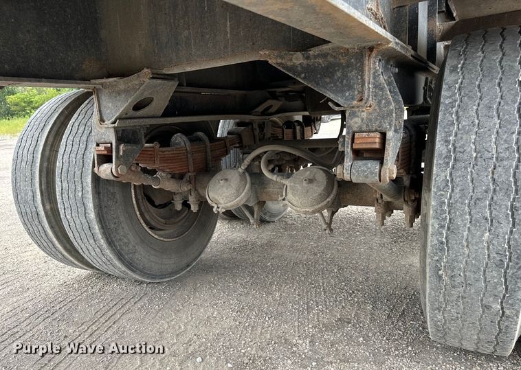 image for item OG9625 1974 Fruehauf ND DA5 24 end dump trailer