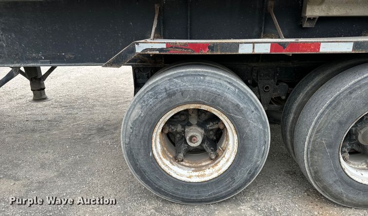 image for item OG9625 1974 Fruehauf ND DA5 24 end dump trailer