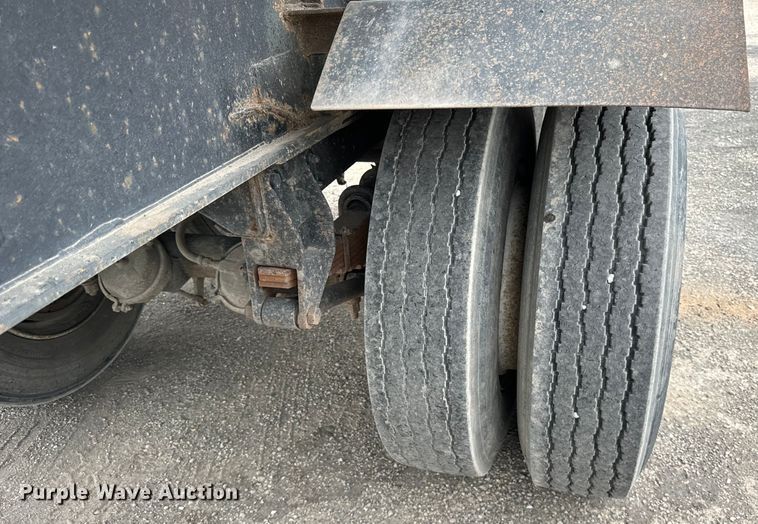 image for item OG9625 1974 Fruehauf ND DA5 24 end dump trailer