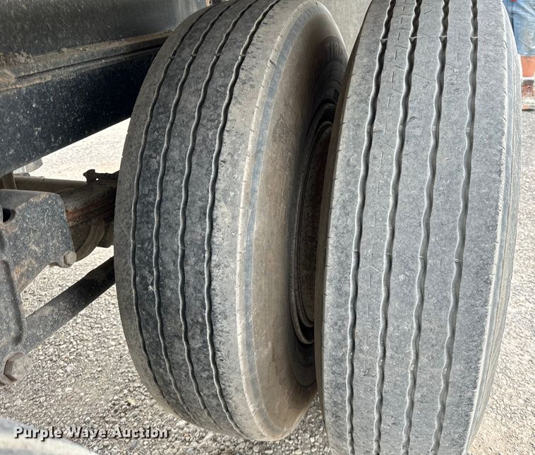 image for item OG9625 1974 Fruehauf ND DA5 24 end dump trailer