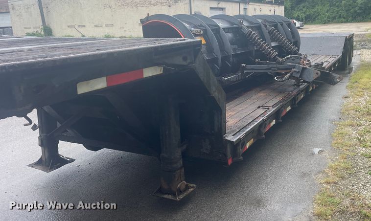 image for item OG9637 1977 Transcraft DBDTX-44 double drop deck trailer