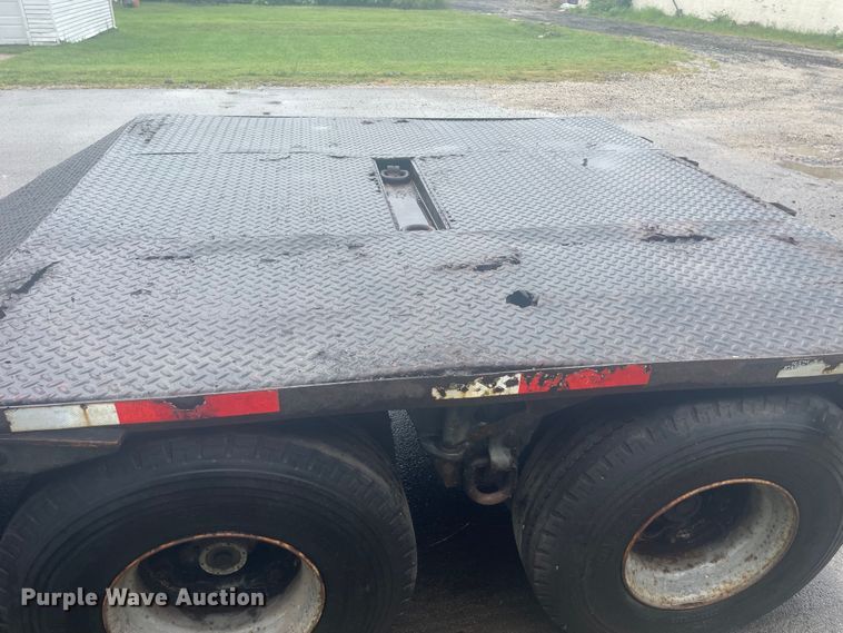 image for item OG9637 1977 Transcraft DBDTX-44 double drop deck trailer