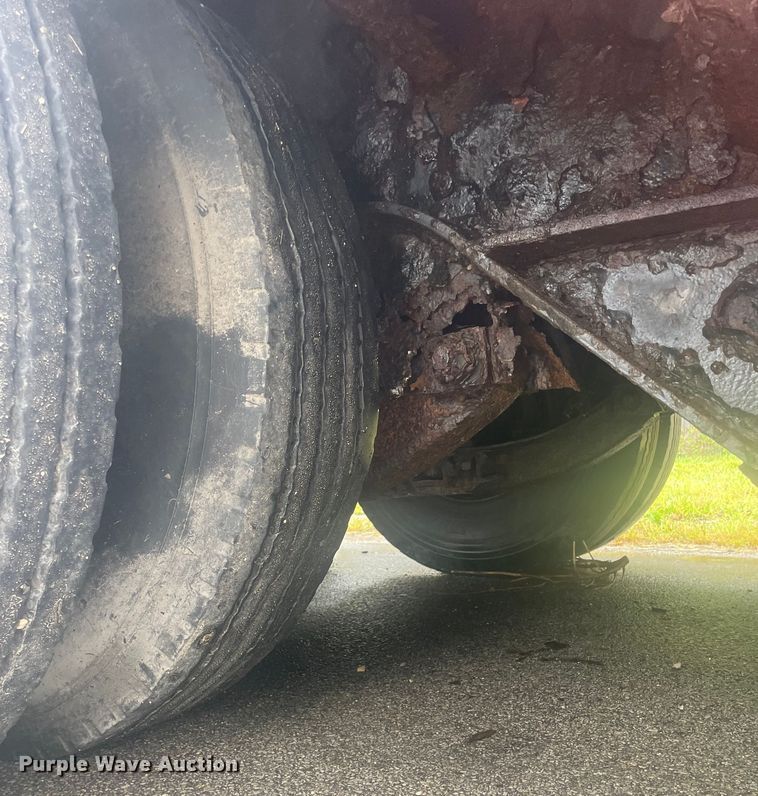 image for item OG9637 1977 Transcraft DBDTX-44 double drop deck trailer