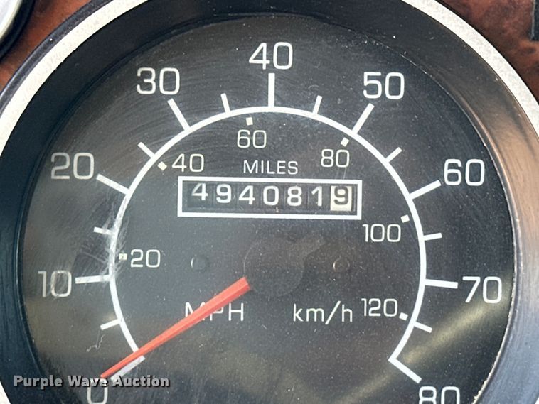 image for item OM9564 2005 Kenworth T600 semi truck