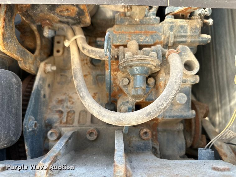 image for item OM9590 2014 Peterbilt 579 semi truck