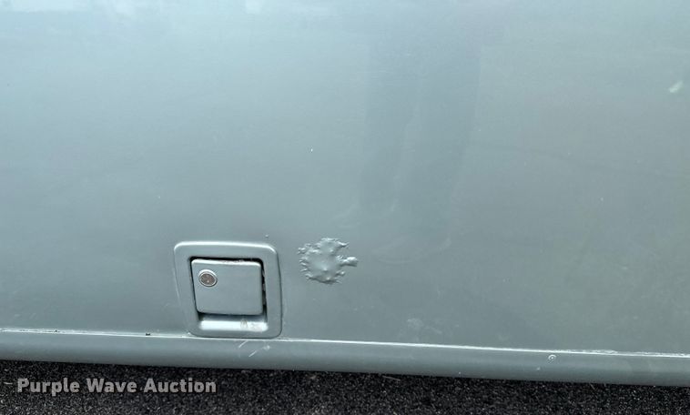 image for item DF8426 2002 Holiday Rambler Vacationer RV