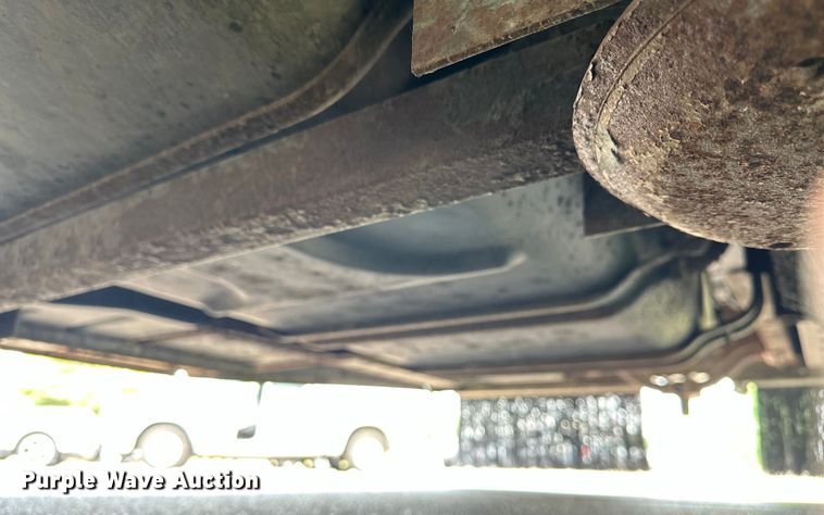 image for item DF8426 2002 Holiday Rambler Vacationer RV