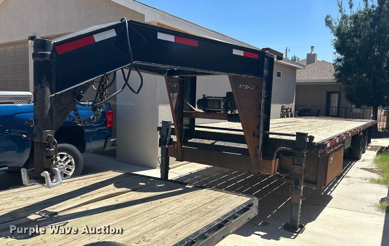 image for item DG4488 2013 Finish Line  Deckover tilt deck equipment trailer