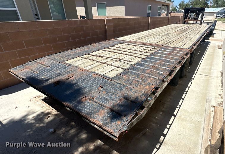 image for item DG4488 2013 Finish Line  Deckover tilt deck equipment trailer