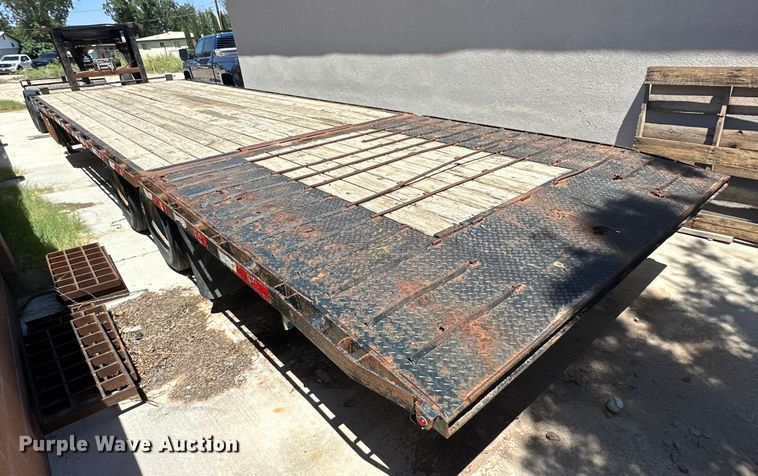 image for item DG4488 2013 Finish Line  Deckover tilt deck equipment trailer