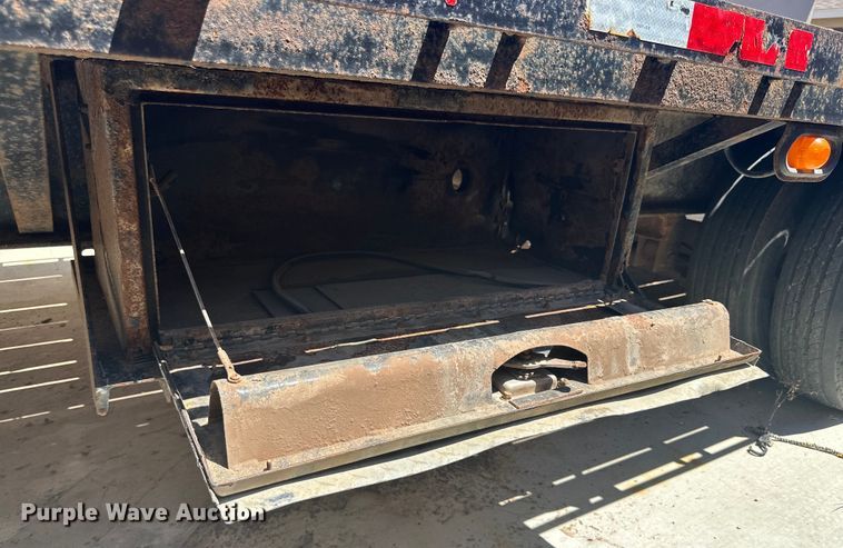 image for item DG4488 2013 Finish Line  Deckover tilt deck equipment trailer