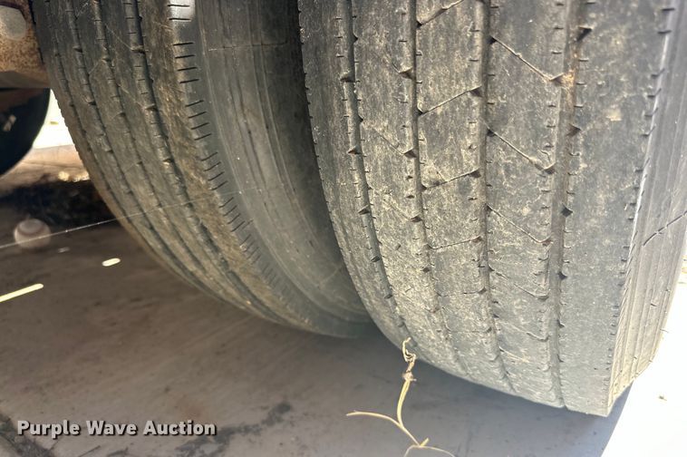 image for item DG4488 2013 Finish Line  Deckover tilt deck equipment trailer