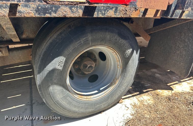 image for item DG4488 2013 Finish Line  Deckover tilt deck equipment trailer