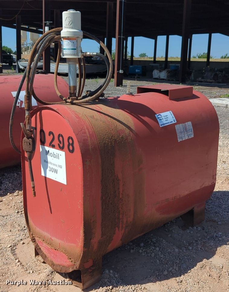 image for item DL1016 Oil tank
