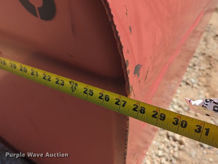 image for item DL1016 Oil tank