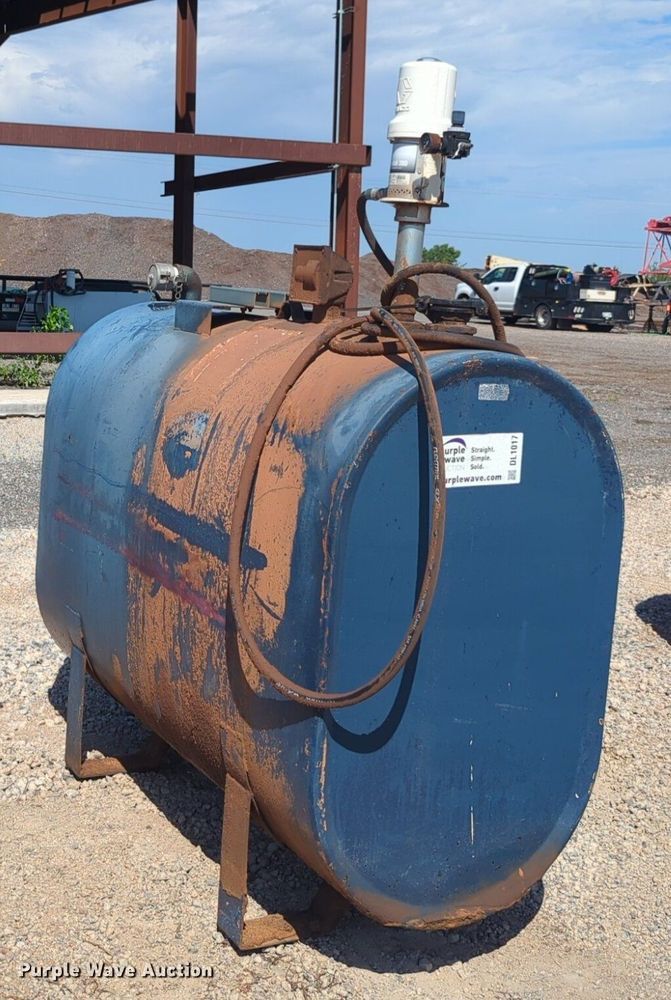 image for item DL1017 Oil tank 