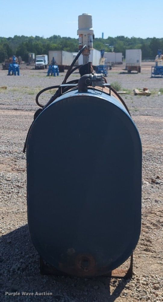 image for item DL1017 Oil tank 