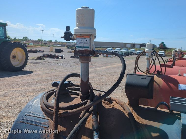 image for item DL1017 Oil tank 