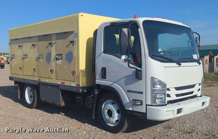 image for item DL1040 2016 Isuzu NPR delivery truck 