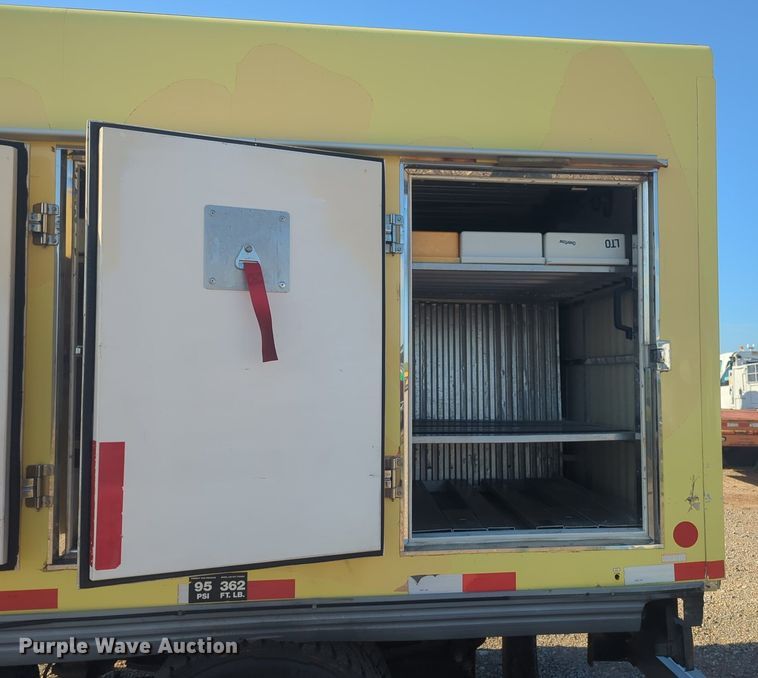 image for item DL1040 2016 Isuzu NPR delivery truck 