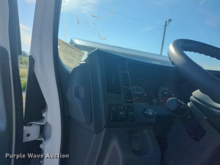 image for item DL1040 2016 Isuzu NPR delivery truck 