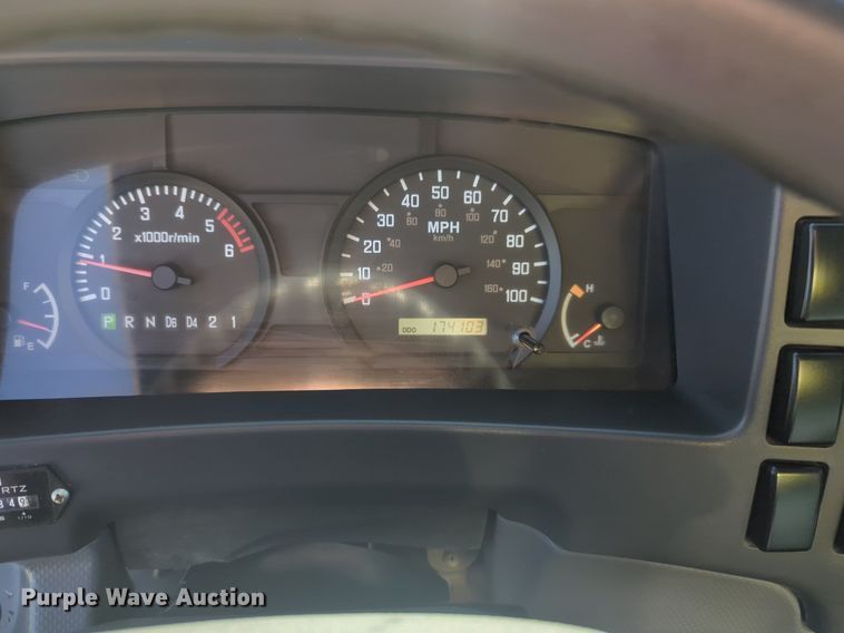 image for item DL1040 2016 Isuzu NPR delivery truck 