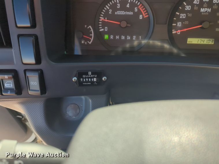 image for item DL1040 2016 Isuzu NPR delivery truck 