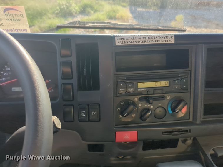 image for item DL1040 2016 Isuzu NPR delivery truck 