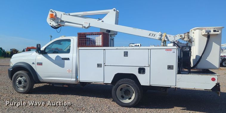 image for item DL1041 2012 Dodge Ram 4500HD bucket truck