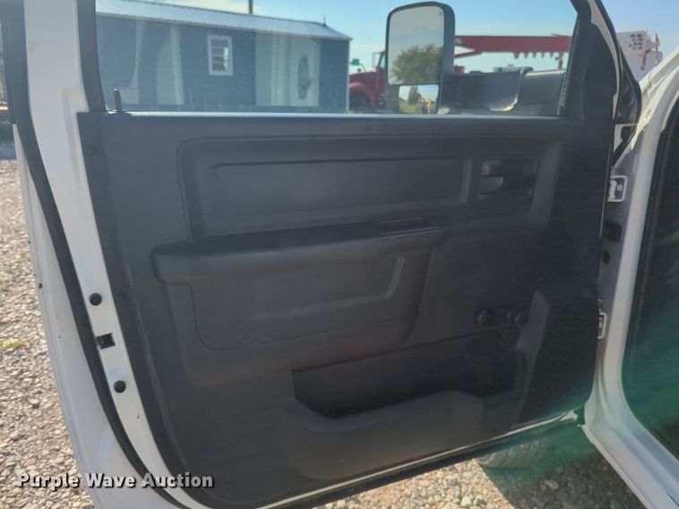 image for item DL1041 2012 Dodge Ram 4500HD bucket truck