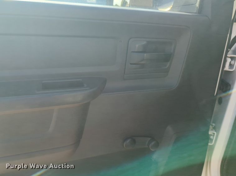 image for item DL1041 2012 Dodge Ram 4500HD bucket truck