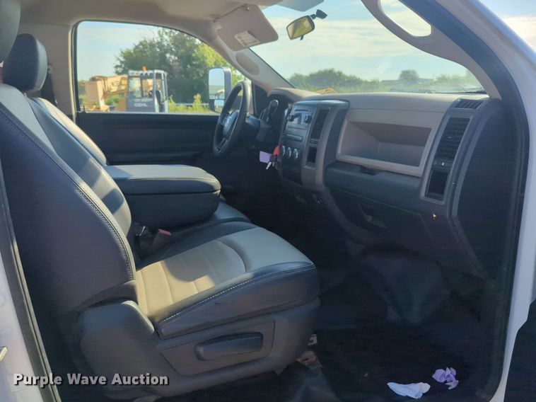 image for item DL1041 2012 Dodge Ram 4500HD bucket truck