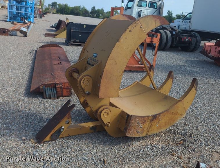 image for item DL1042 Bodine G210 excavator grapple 