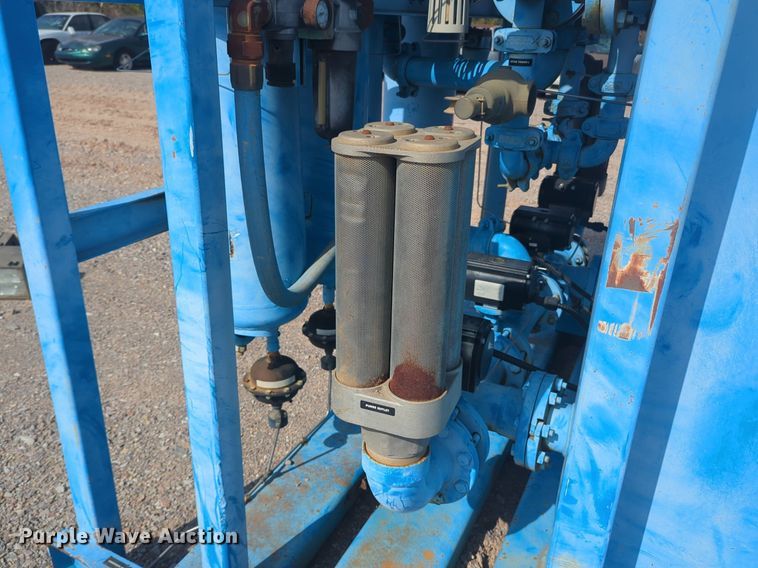 image for item DL1043 Hankison RDH1550GAC air dryer