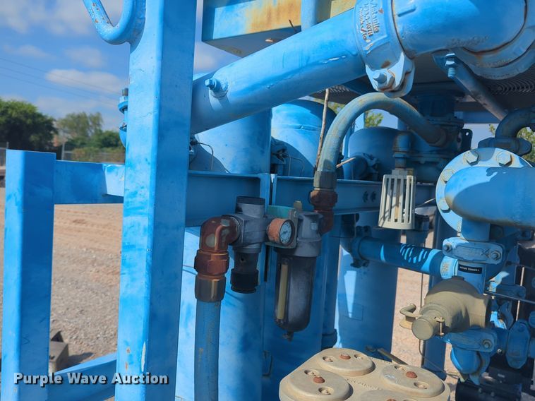 image for item DL1043 Hankison RDH1550GAC air dryer