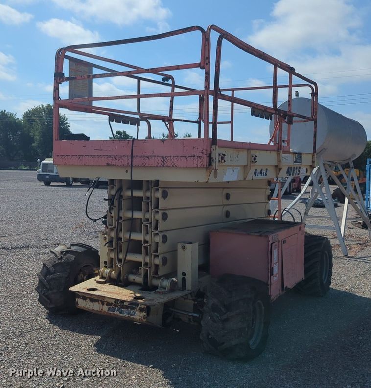 image for item DL1045 2001 JLG 40RTS scissor lift