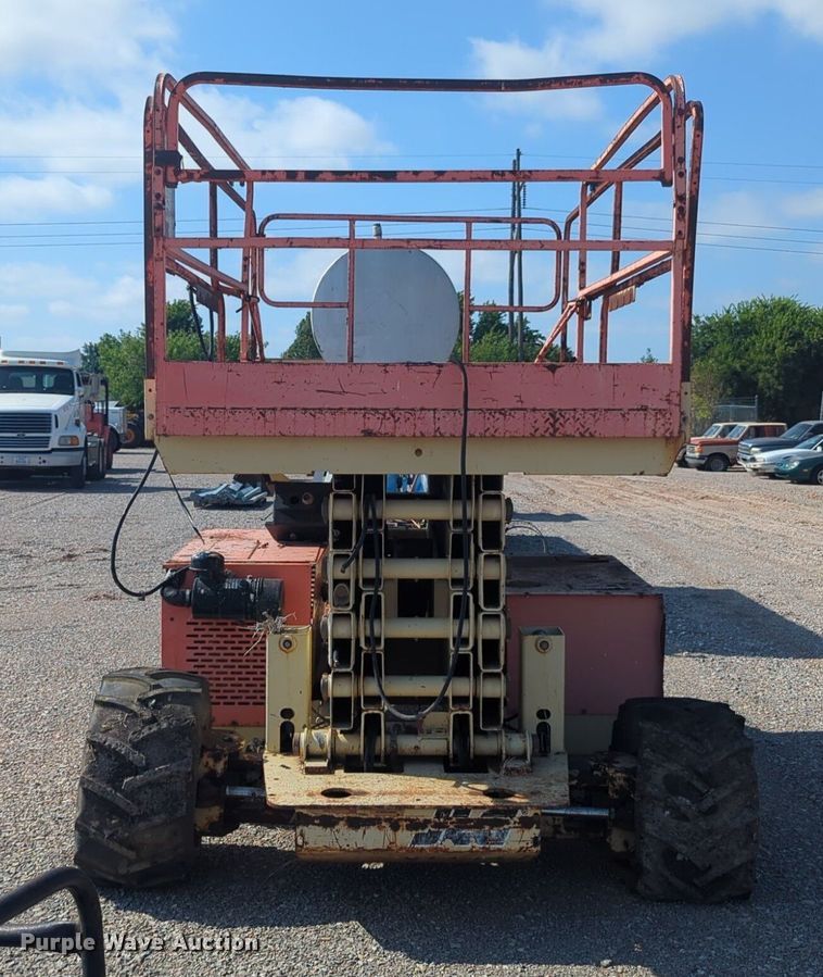 image for item DL1045 2001 JLG 40RTS scissor lift