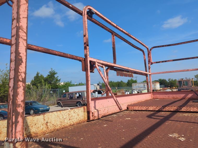 image for item DL1045 2001 JLG 40RTS scissor lift