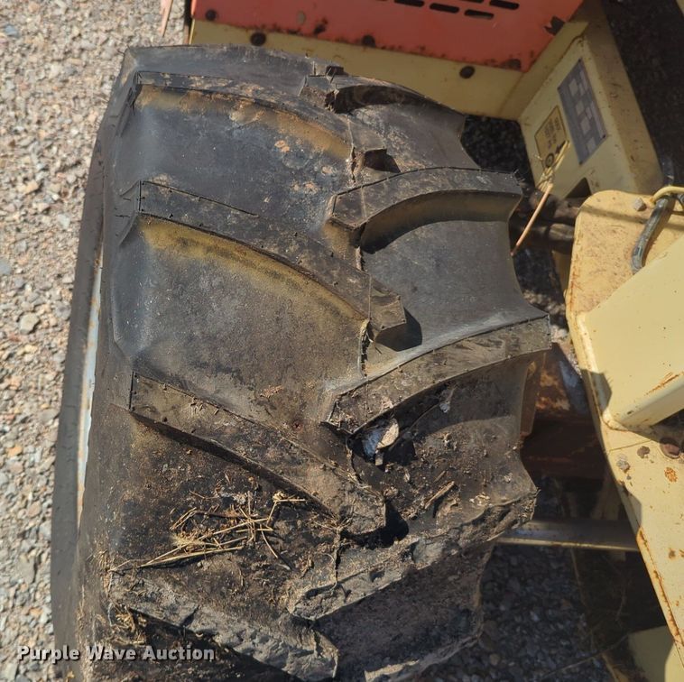 image for item DL1045 2001 JLG 40RTS scissor lift