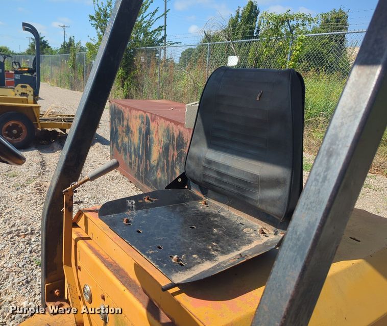 image for item DL1047 Lay Mor broom