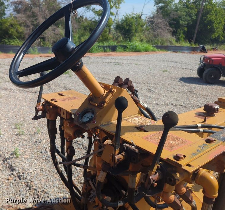 image for item DL1047 Lay Mor broom