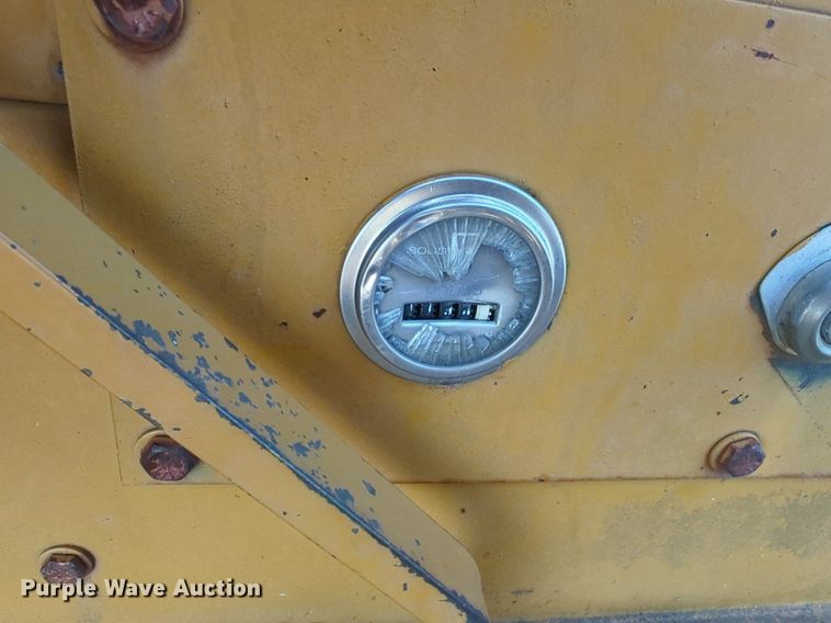 image for item DL1047 Lay Mor broom