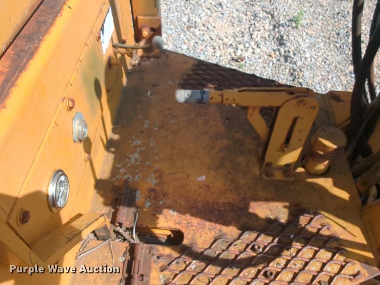 image for item DL1047 Lay Mor broom