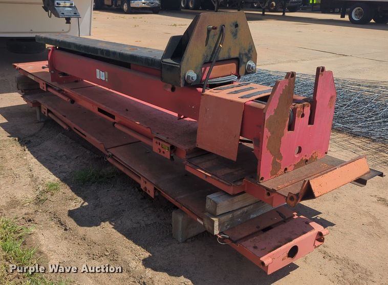 image for item DL1053 Hunter two post automotive lift