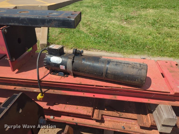 image for item DL1053 Hunter two post automotive lift