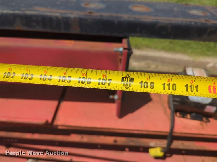 image for item DL1053 Hunter two post automotive lift