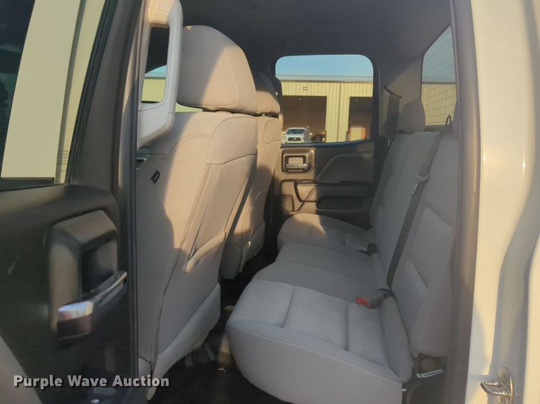 image for item DL1067 2019 Chevrolet  Silverado 2500HD Double Cab pickup truck