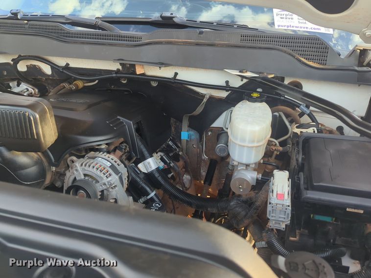 image for item DL1067 2019 Chevrolet  Silverado 2500HD Double Cab pickup truck