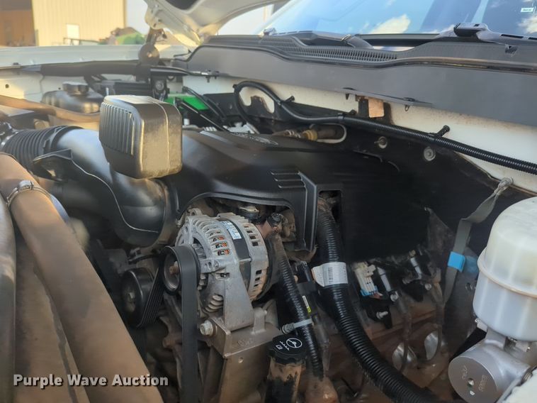 image for item DL1067 2019 Chevrolet  Silverado 2500HD Double Cab pickup truck